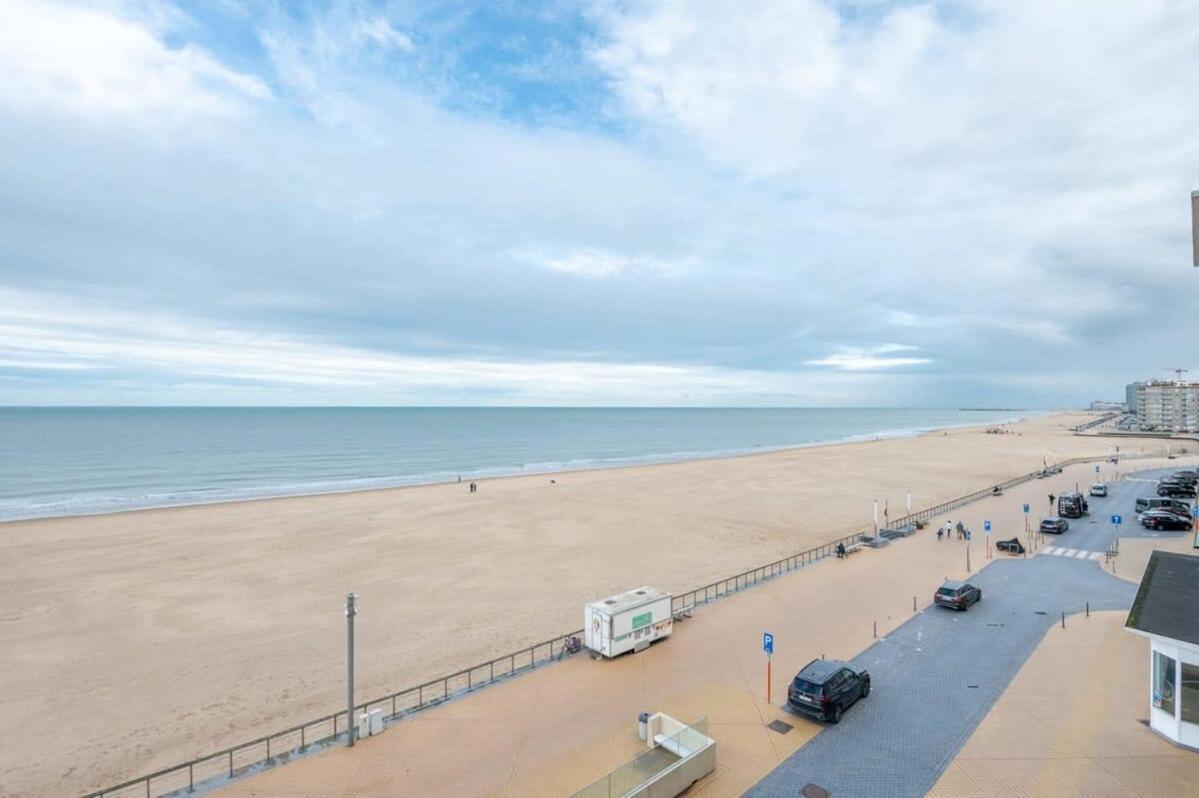 Eliza - Luxurious Apartment With Stunning Sea Views أوستيند المظهر الخارجي الصورة
